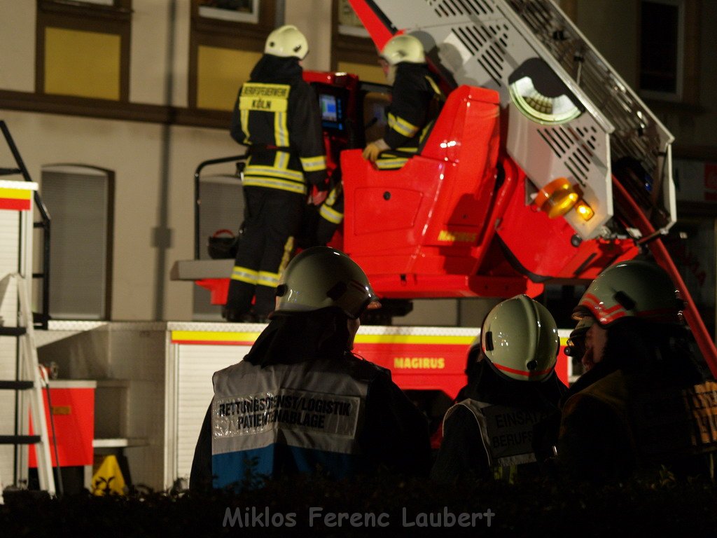 Brand Koeln Dellbrueck Bergisch Gladbacherstr   P283.JPG